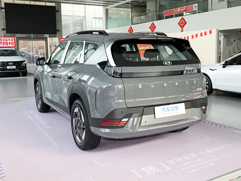 2025�� ����SMART�� 64.2kWh