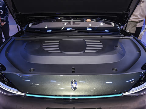 2025�� ���� Ultra�������� (896�߼����״