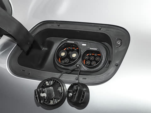 2026�� �콢quattro��