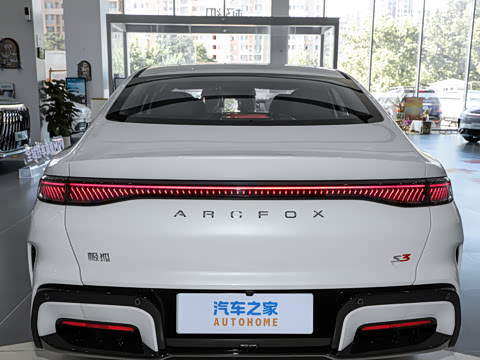 2026�� 535 MAX�����