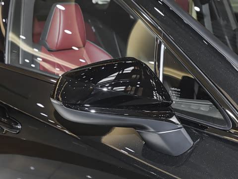 2026�� 500h ����F SPORT Performance