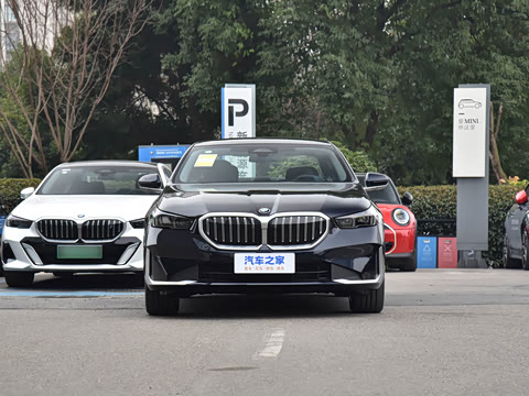 2026�� �Ŀ� 530Li ������ ������װ