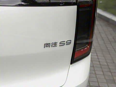 2025�� Ǭ�� UItra 6��