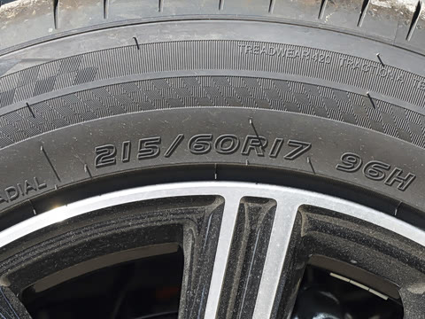 2025�� EM-i 70km ������