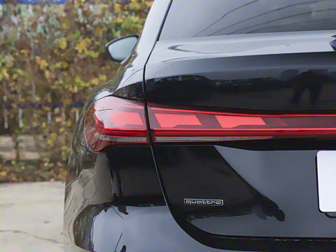 2026�� 2.0T �˶��� quattro