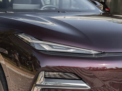 2026�� 225km EM-P Զ�����ǺӰ�+ҫҹ��װ