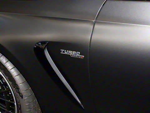 2025 Ŀ AMG CLE 53 4MATIC+ ܳ