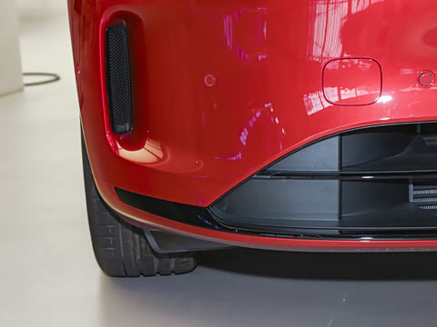 2025�� ����   Ultra ������