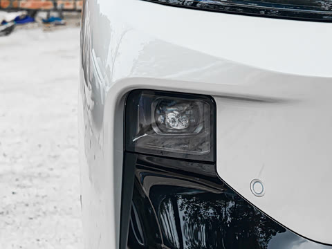 2027�� 610������