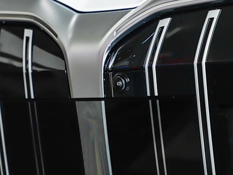 2026�� �Ŀ� 530Li ������ M�˶���װ