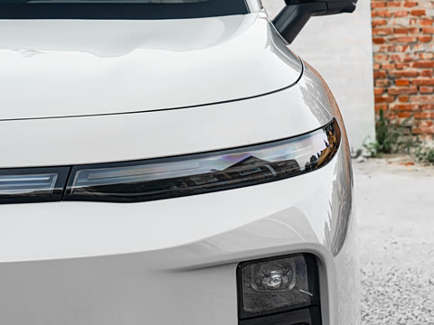 2027�� 610������