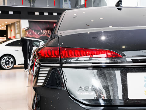 2026�� 2.0T �߹��� �˶���