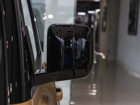 2026�� 90 3.0T P400 X-Dynamic HSE