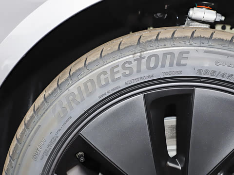 2025�� �Ŀ� ����������������