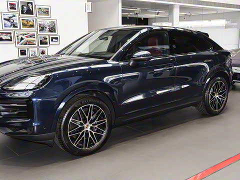 2026�� Cayenne Coup�� 3.0T