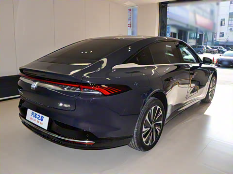 2025�� ������