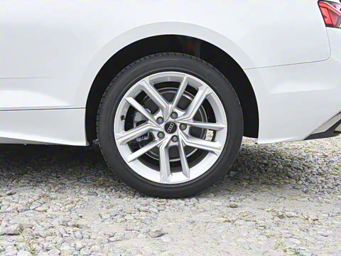 2025�� Coupe 40 TFSI ʱ�ж�����