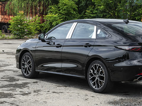 2027�� 2.0T DCT ������