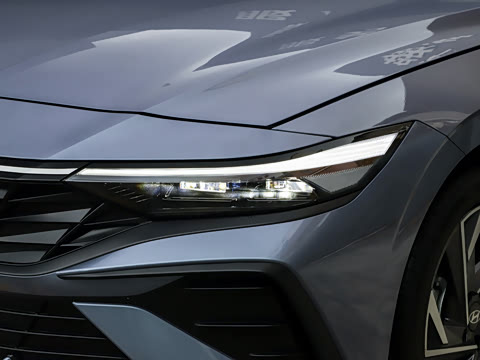 2026�� 1.5L CVT LUX����