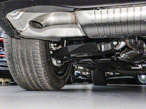 2025�� �Ŀ� GLC 260 4MATIC ����SUV