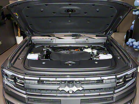 2025�� 210KM ����Ultra��