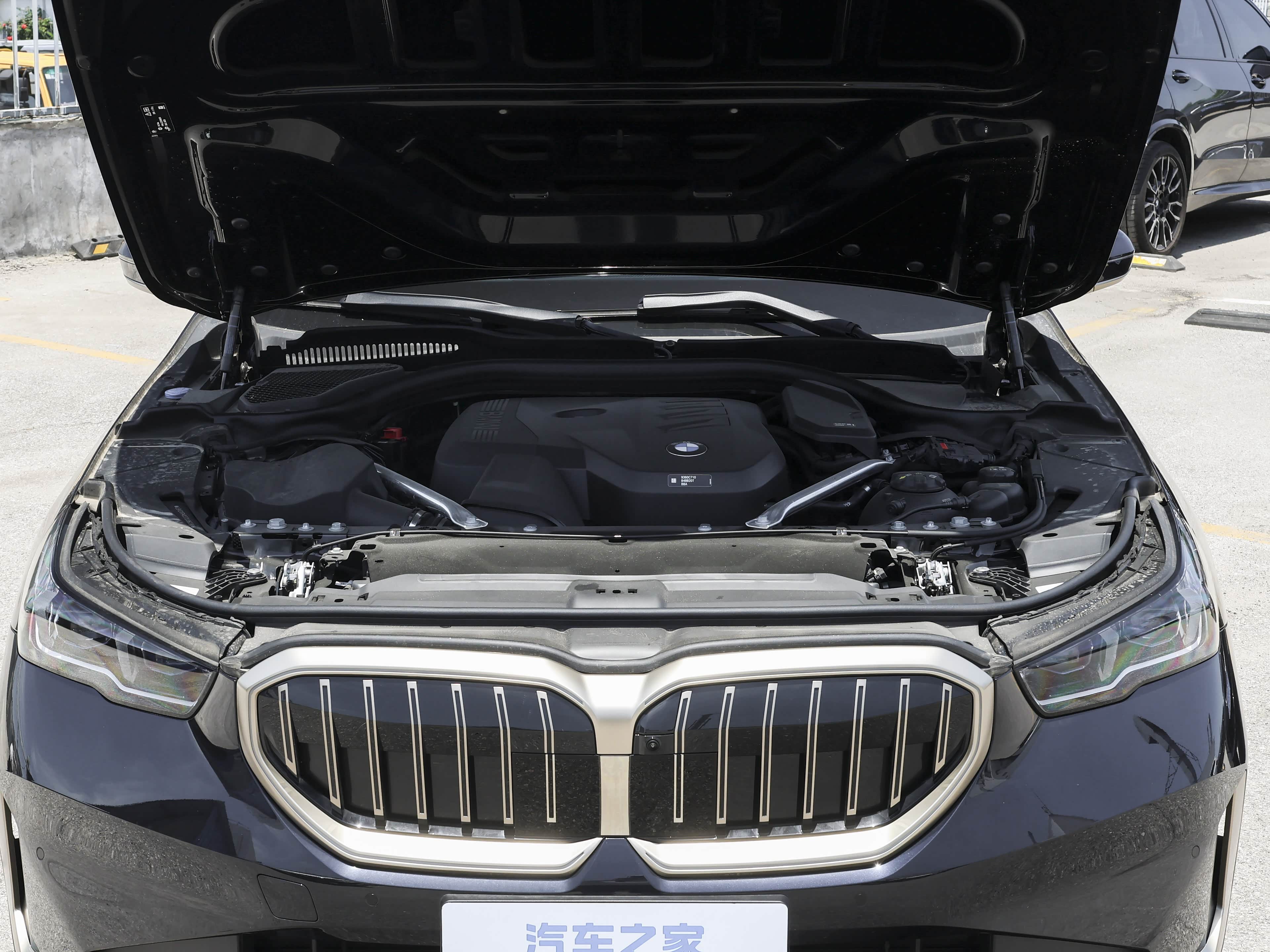BMW 5 Series, миниатюра 30