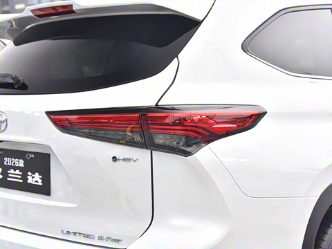 2026�� 2.5L���ܵ��˫����������� 7��