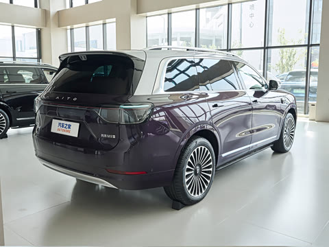 2025�� ���� Ultra�� 100kWh 4���� (192�߼����״