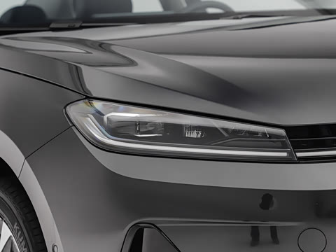 2026�� S 300TSI ������