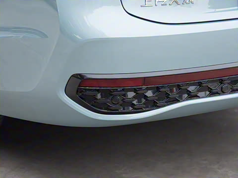 2026�� Pro 300TSI �ǿ���ҫ��