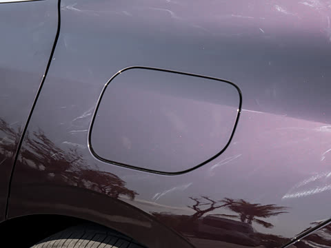 2026�� 225km EM-i Զ�����ǺӰ�