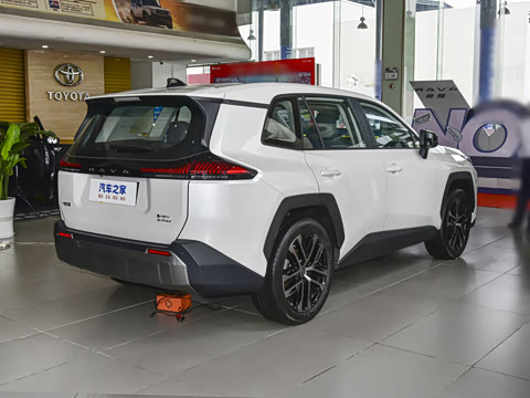 2026�� ˫�� 2.5L �����콢��