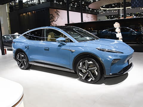 2025�� ������