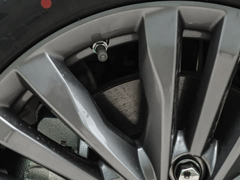 2026�� 1.5T �Զ���Ӣ��