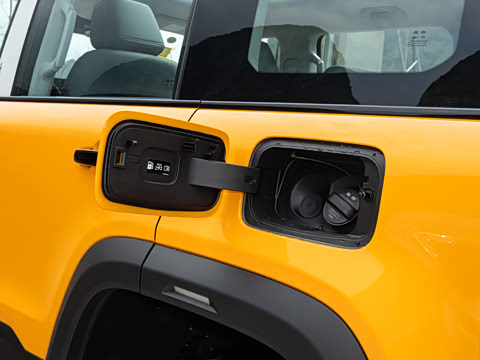 2026�� 2.0T ��Ļ��׼��