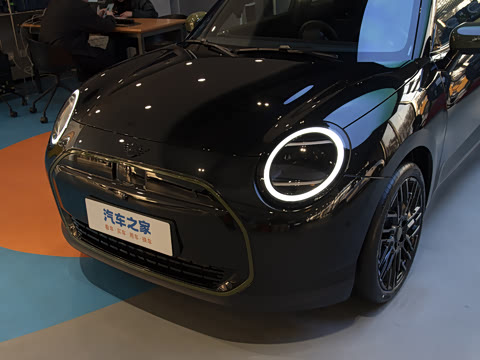 2025�� PAUL SMITH ���ʦ��