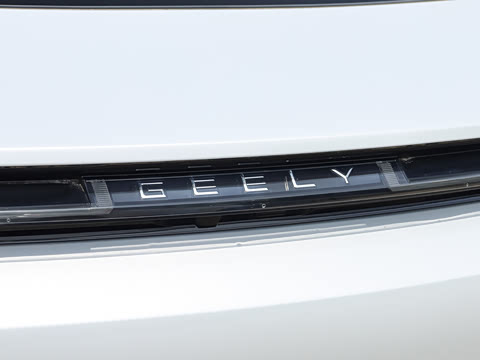 2026�� 225km EM-i Զ���Һ�����