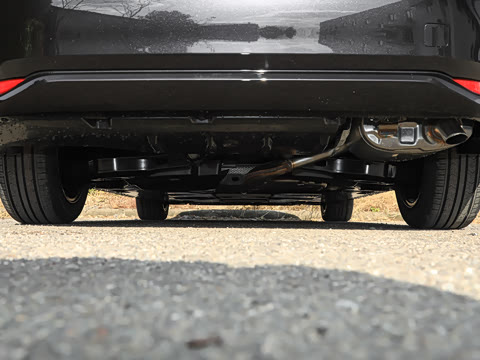 2026�� 1.8L ˫�� ��Ӣ��