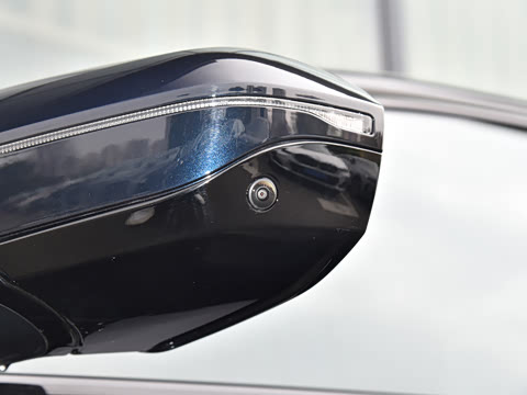 2026�� �Ŀ� 530Li ������ M�˶���װ