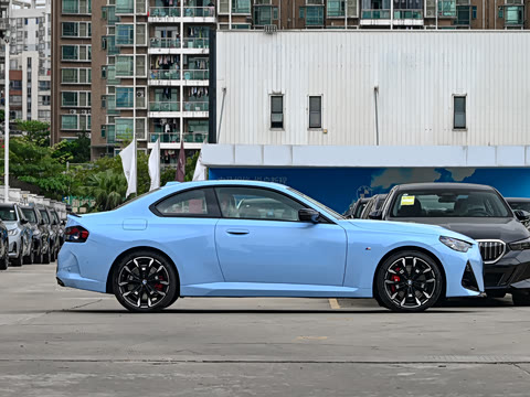 2026�� M240i xDrive