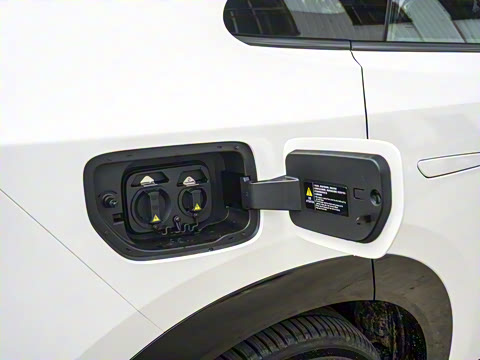 2025�� ����200 Max