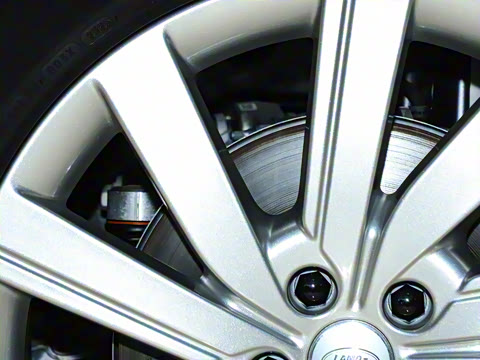 2025�� 3.0 L6 400PS ʢ���ӳ���