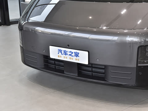 2025�� Ultra ���ܻ��°�