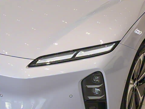 2025�� 100kWh Touring