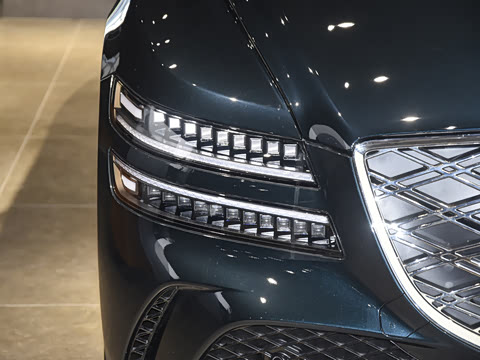 2026�� 2.5T ����������