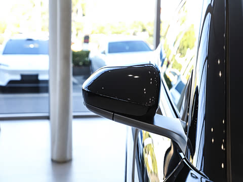 2025�� �ھ������ 100kWh Touring