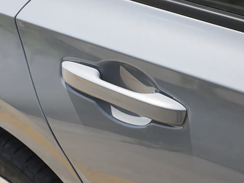 2026�� 240TURBO CVT ��ȤPlus��
