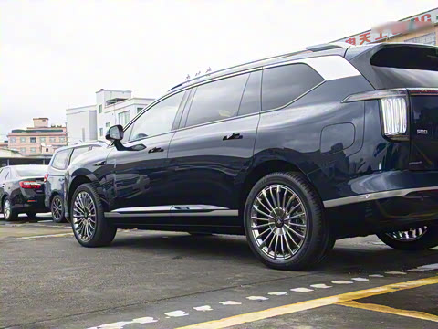 2025�� 750 Max���������״��