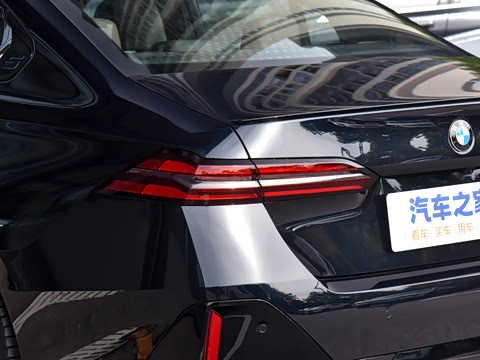 2026�� 530i ������ M�˶���װ