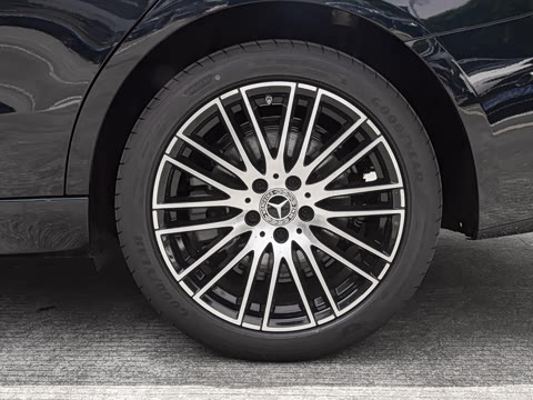 2026�� �Ŀ� C 260 L �˶��ر��